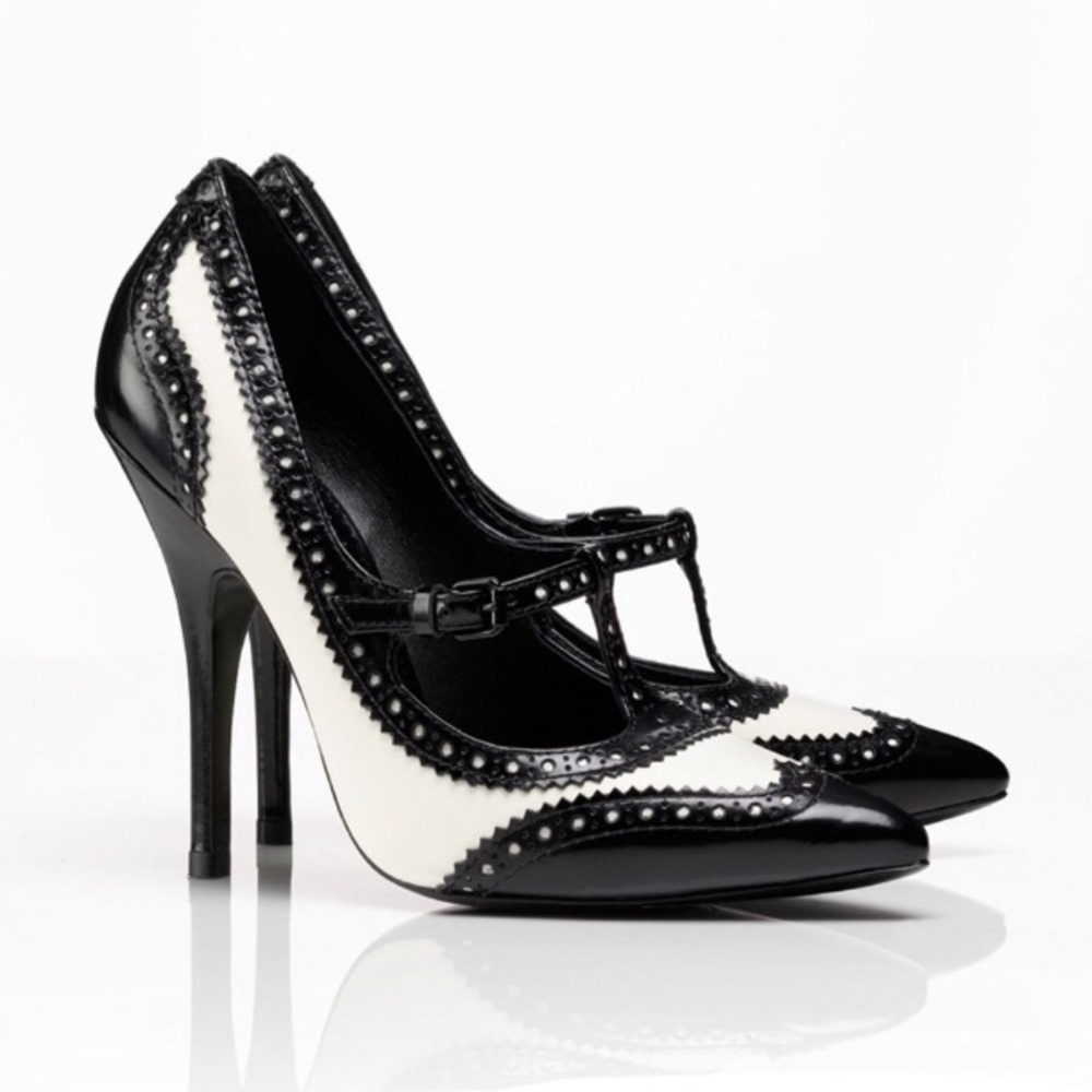(SOLD) TORY BURCH Oxford Everly Spectator Pumps 7 - Picture 1 of 16
